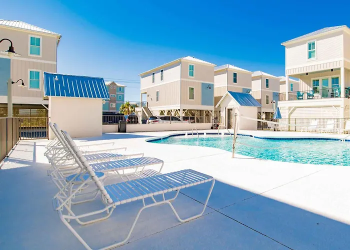 West Side #s - Indigo Blue Holiday home *